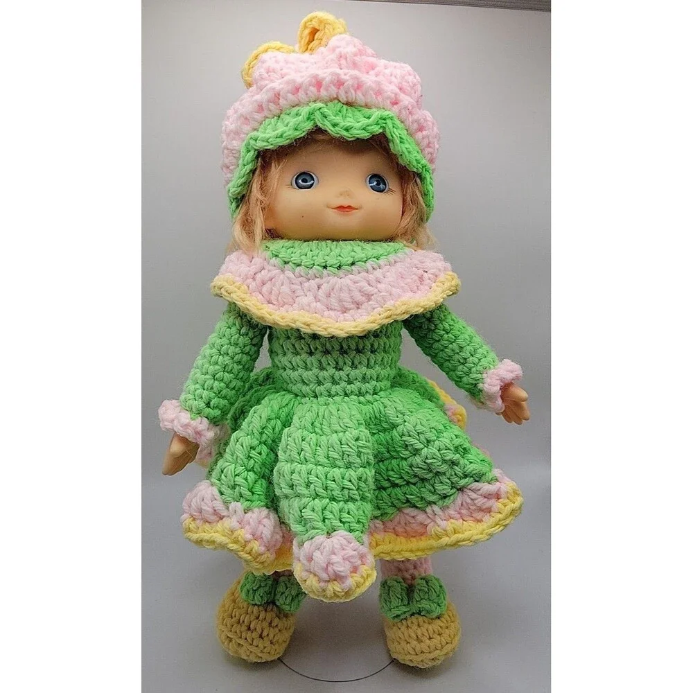 Hand Made Strawberry Shortcake Crocheted Doll Bubble Gum 12